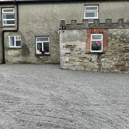 Holiday home Gragara House